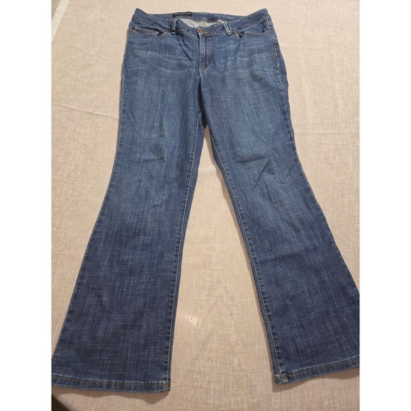 Lee Denim - Lee Modern Series Curvy Fit Bootcut Jeans Medium‎ Wash Denim Womens 13 Medium